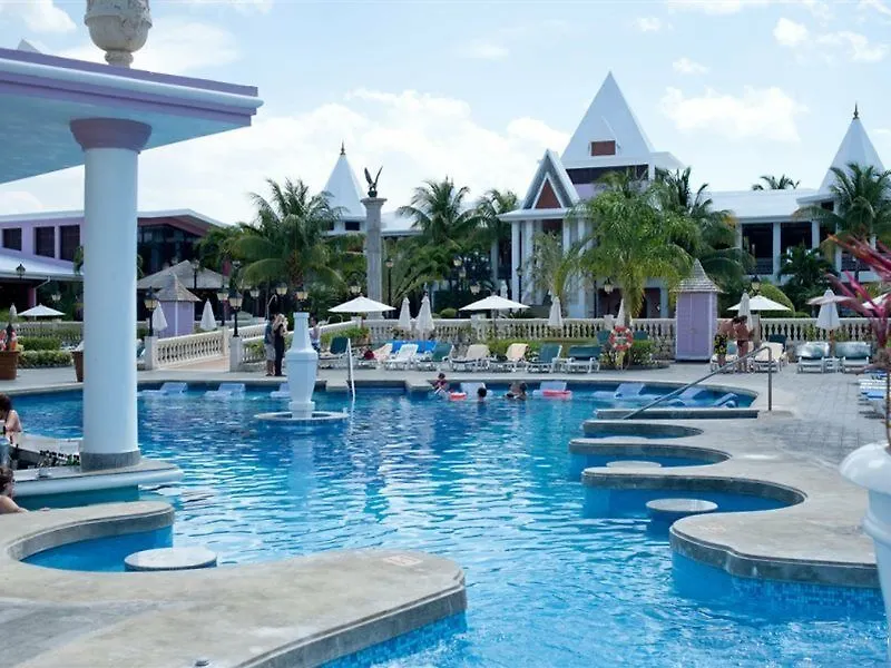 Semesteranläggning (resort) Riu Palace Tropical Bay Negril